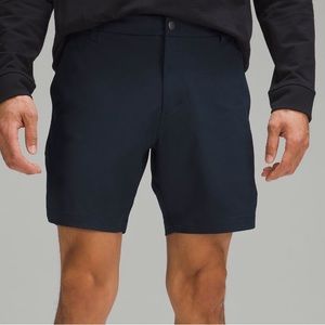 Commission Classic-Fit Short 7"
*Warpstreme